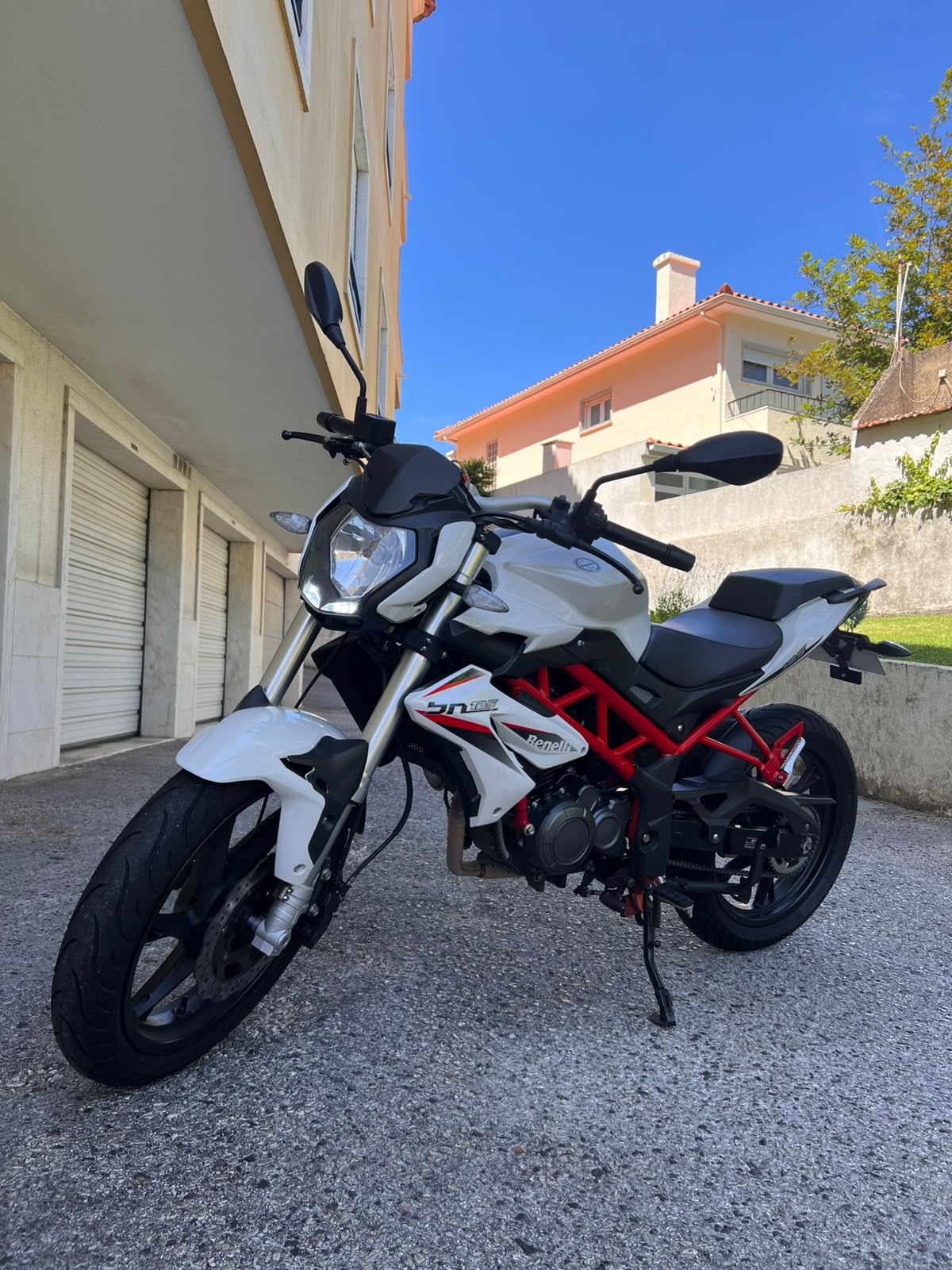 Benelli BN125